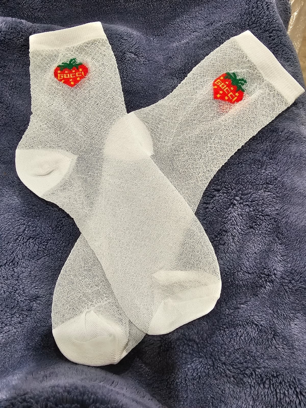 Gucci White Sheer Ankle Socks with Red and Green Strawberry Motif